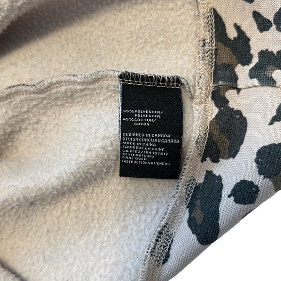 Brunette The Label Leopard Print Crew - Size Small / Medium - Picture 6 of 12